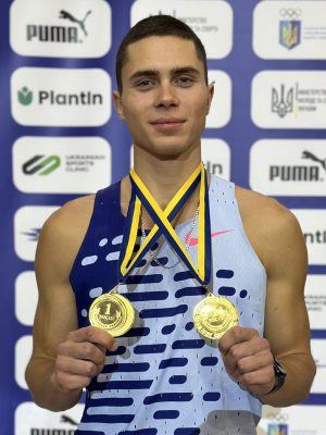 ОНУФРІЄВ Олександр